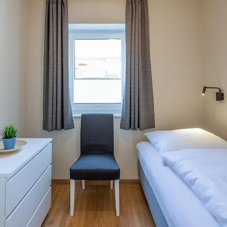 Luedde Wattwurm * Husum (Schleswig-Holstein)